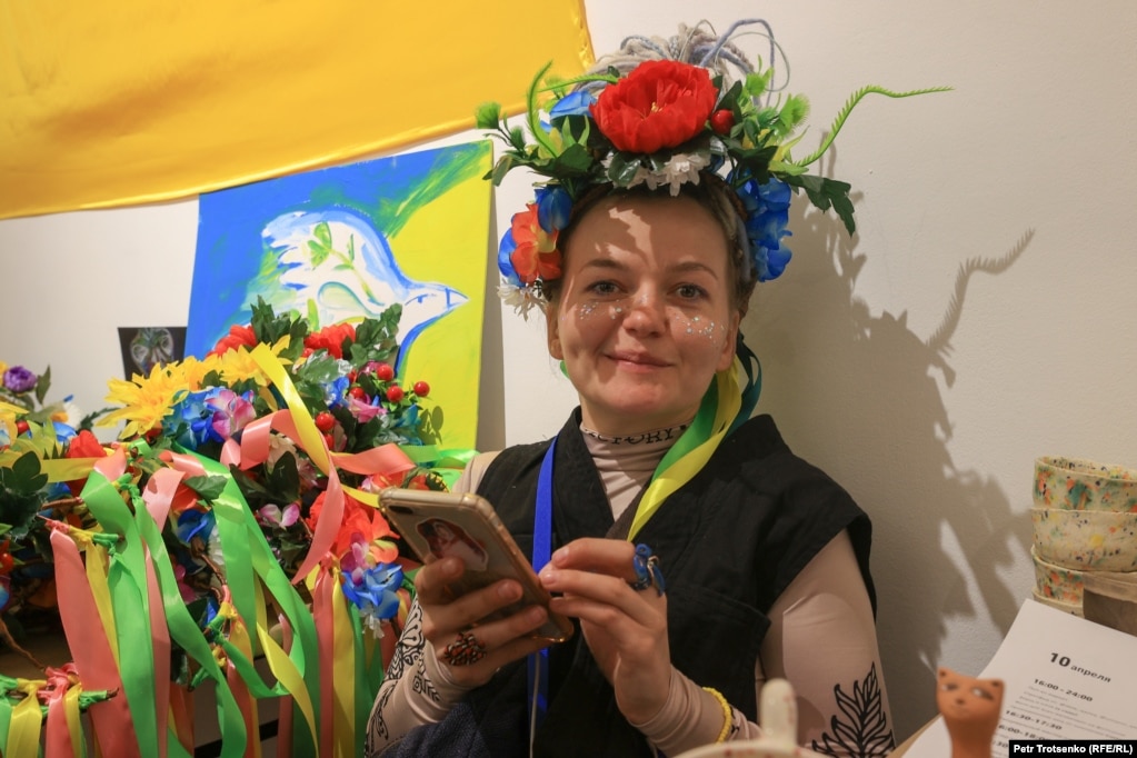 Kurora lulesh shumëngjyrëshe u prezantuan gjatë festivalit ukrainas në Almati.