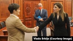 Premijerka Srbije Ana Brnabić sa šeficom UNMIK-a Karolinom Zijade