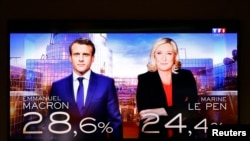 Скріншот із телетрансляції одного з французьких каналів
