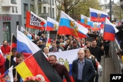 Пророссийская демонстрация в Майнце (Западная Германия), апрель 2022