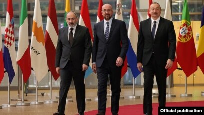 US says Armenia and Azerbaijan have made 'further progress' toward a peace  deal