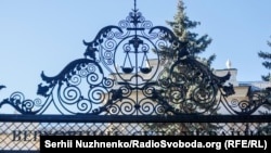 Пізно ввечері 15 травня НАБУ і САП повідомили, що викрили масштабну корупцію у Верховному суді України