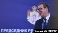 Aleksandar Vučić rekao je u nekoliko navrata "samo se magarac ne menja", navodeći da se ne stidi da prizna da se promenio (oktobar 2021.)