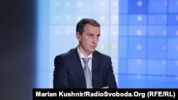 Штам «омікрон» зафіксований у 10 регіонах України, повідомив Віктор Ляшко