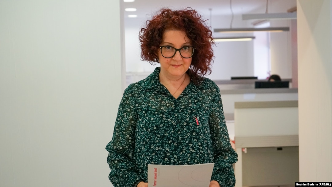 Arnisa Osmani u diagnostikua me kancer në gji më 2018.
