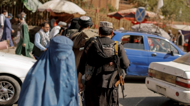 Први разговори на САД со талибанците по преземањето на власта 