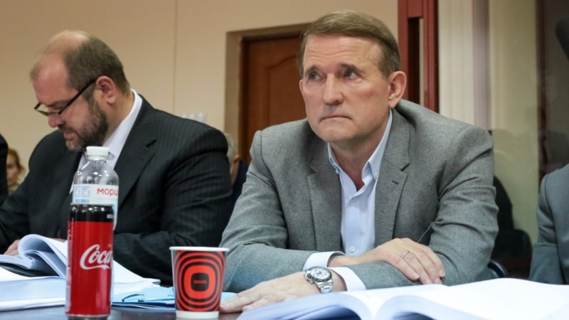 Суд в Киеве отправил Виктора Медведчука под домашний арест
