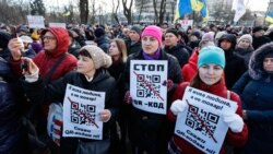 Акция антипрививочников в центре Киева
