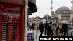 محبوب‌ترین شهر برای خرید خانه از سوی خارجی‌ها، استانبول با دو هزار و ۹۲۲ مورد و پس از آن آنتالیا و آنکارا بوده است.