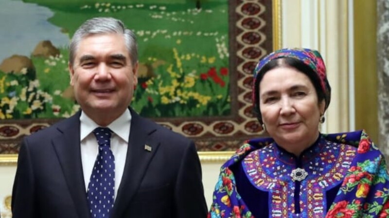 Özbek prezidentiniň aýaly Türkmenistanyň prezidentiniň ejesini Daşkende çagyrdy
