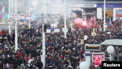 Protesta kundër masave ndaj pandemisë në Zagreb, Kroaci, 20 nëntor 2021. 