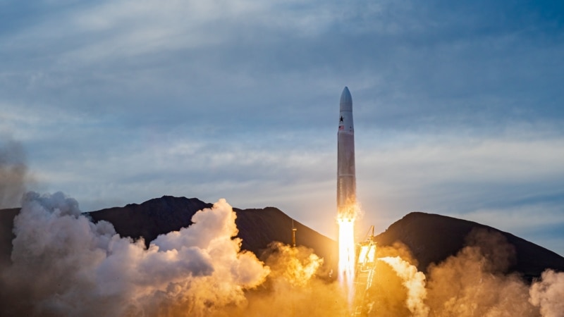 Америкехь доларчу Astra компанино дуьххьара орбите хьажийна шен ракета