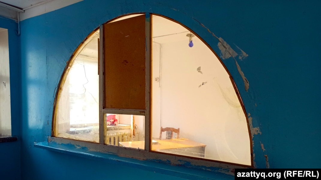 Үлкен мүшесі бар инцест порно