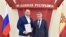 Chuvashia -- Denis Spirin (left) with the head of Chuvashia Oleg Nikolaev -- 25Nov2021