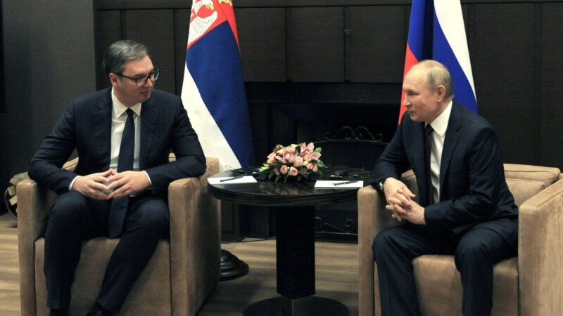 Vučić i Putin o novom gasnom ugovoru