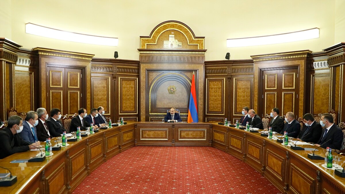 Armenian PM Receives Syunik's Local Leaders - Vimarsana News