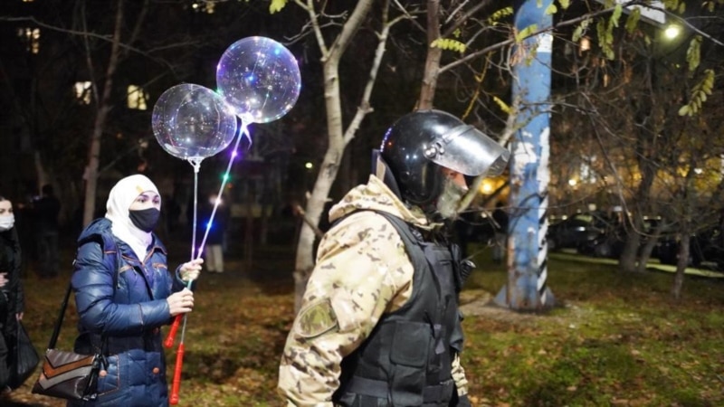 В Симферополе и Евпатории вышли на свободу 11 крымскотатарских активистов, арестованных из-за встречи Семедляева