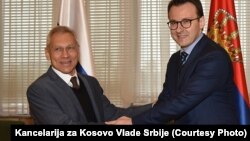 Direktor Kancelarije za Kosovo u Vladi Srbije, Petar Petković sa ambasadorom Rusije u Srbiji, Aleksandrom Bocan – Harčenkom 
