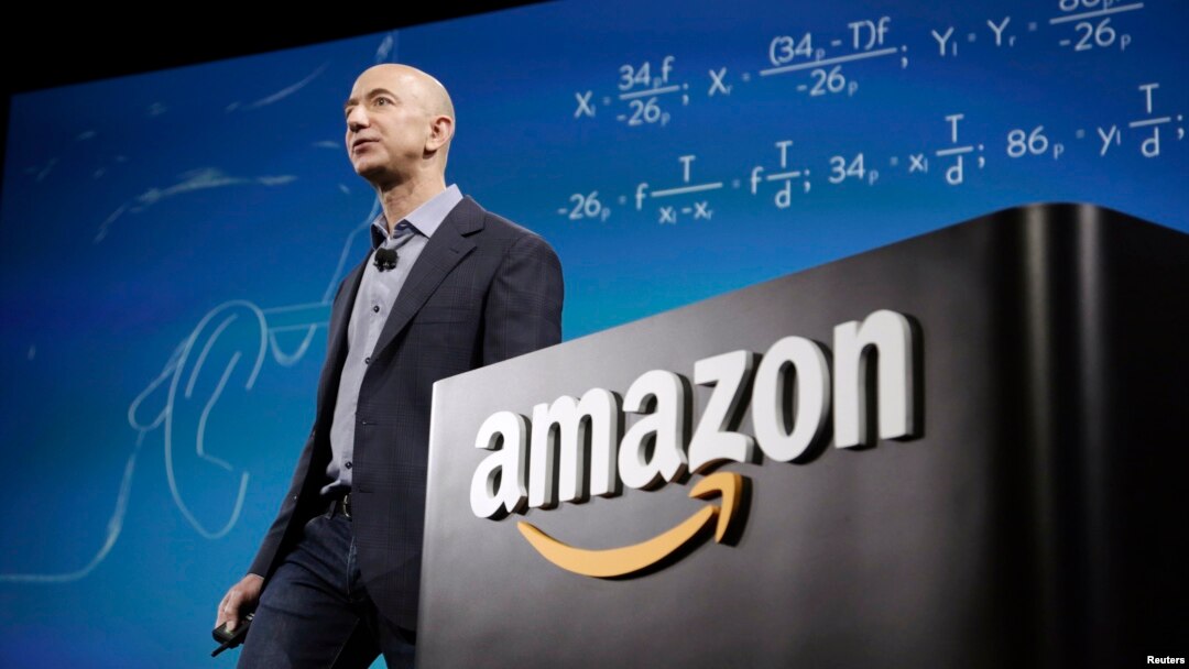 Amazon негиздөөчүсү Жеф Безос.