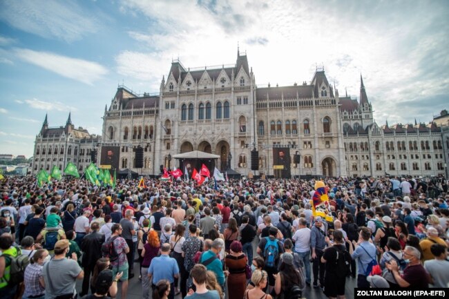 Protesta kundër ndërtimit të kampusit universitar në Budapest. 5 qershor 2021.