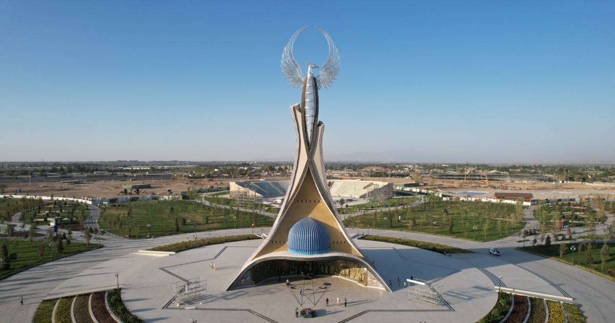 Әлі мақтанышпен порно императрица Тай әйелдерімен орысша порно