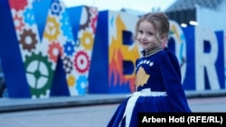 Obelisku i Pavarësisë në Prishtinë me rastin e 18-vjetorit të shtetësisë së Kosovës.