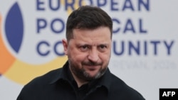 Володимир Зеленський подякував Будапешту за «конструктив та цивілізований крок», і також представникам України, які боролися за це рішення