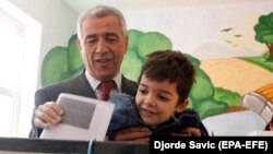 Kosowanyň demirgazygyndaky serb syýasy lideri Oliwer Iwanowiç
