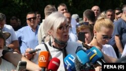 Vasvija Vidović u obraćanju medijima o slučaju njenog branjenika Denisa Prcića, Sarajevo (15. juli 2021.)