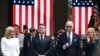 Predsednici Francuske i SAD, Emanuel Makron i Džo Bajden, na obeležavanju 80. godišnjice iskrcavanja u Normandiji
