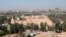 تصویری هوایی از منطقه موسوم به منطقه سبز بغداد؛ منطقه سبز بغداد در مرکز شهر قرار دارد و مراکز دولتی و سفارتخانه‌ها را در بر می‌گیرد.