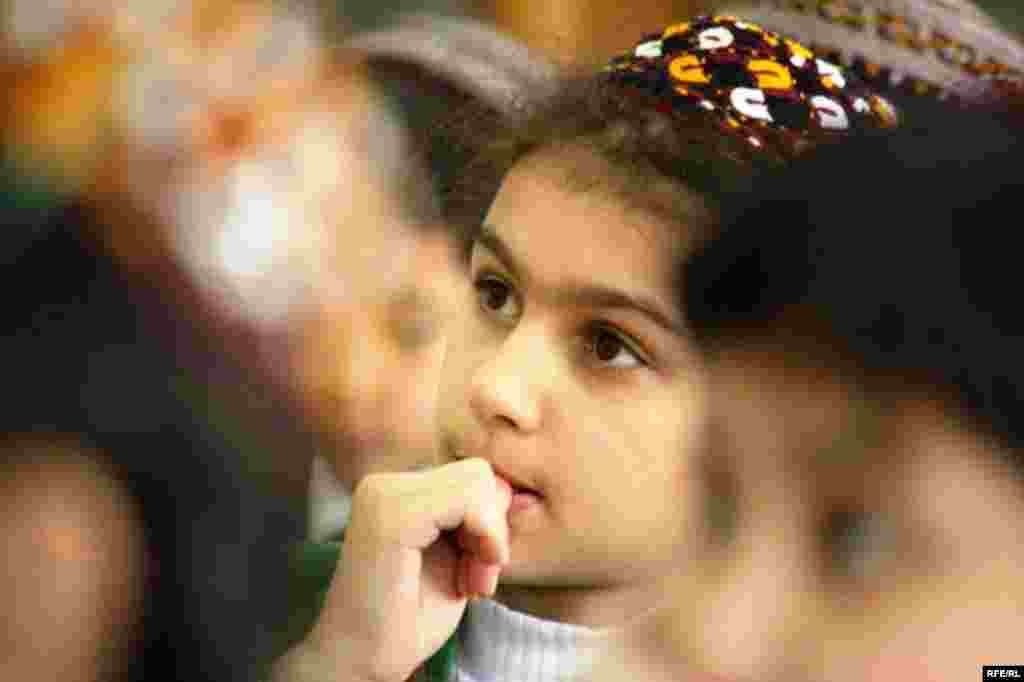 Төркмәнстанда урыс мәктәбе #10