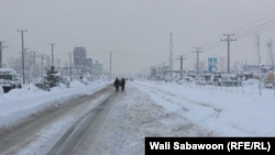 تصویر آرشیف چهرهٔ زمستانی و سرما خوردهٔ کابل 