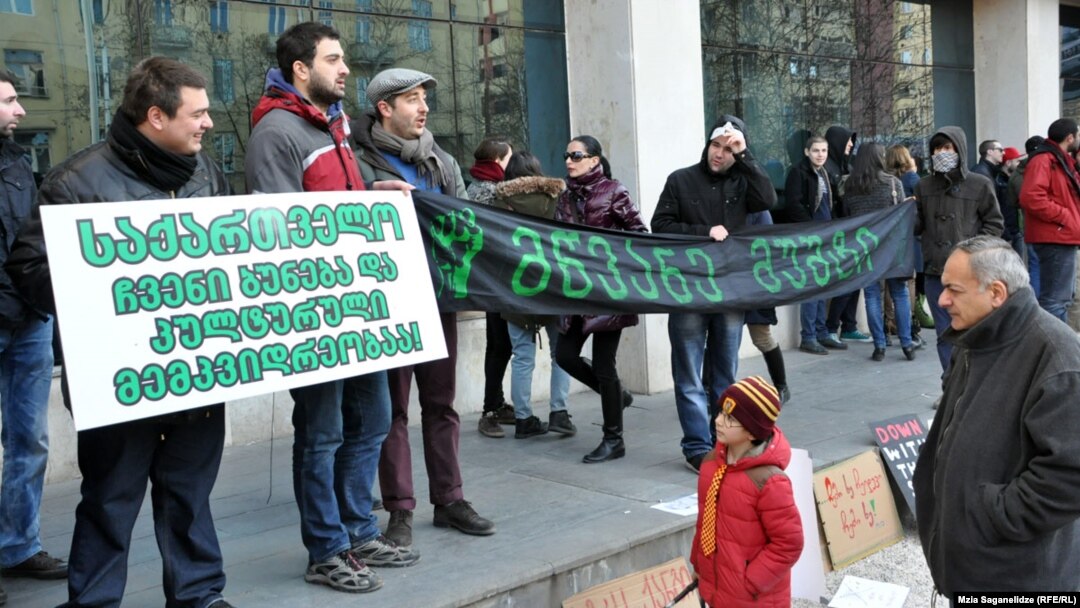 Организация «Партизанское садоводство» тоже разрабатывает план действий, на случай если мэрия примет неугодное им решение