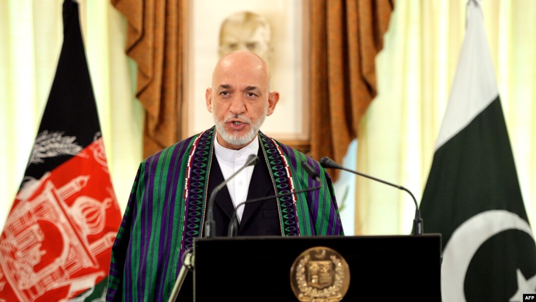افغانستان ولسمشر حامد کرزی اسلام اباد کې له وزیراعظم نواز شریف سره ګډ خبري کنفرانس ته وینا کوي