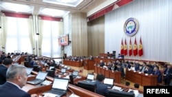 Kyrgyzstan - the Jogorku Kenesh (parliament). Deputies and Prime Minister of Kyrgyzstan Sapar Isakov in the parliament are discussing the country's budget. 29-November, 2017