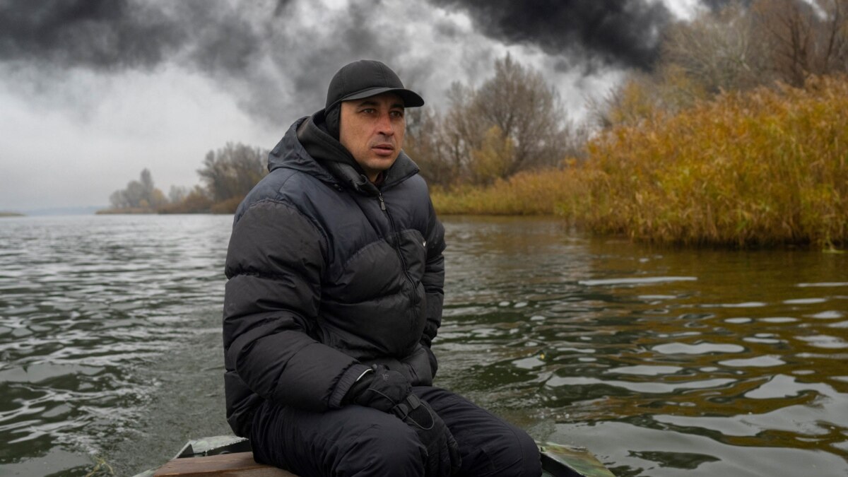 Тъкмо си осигурил спокоен живот на хората, пък започваш да