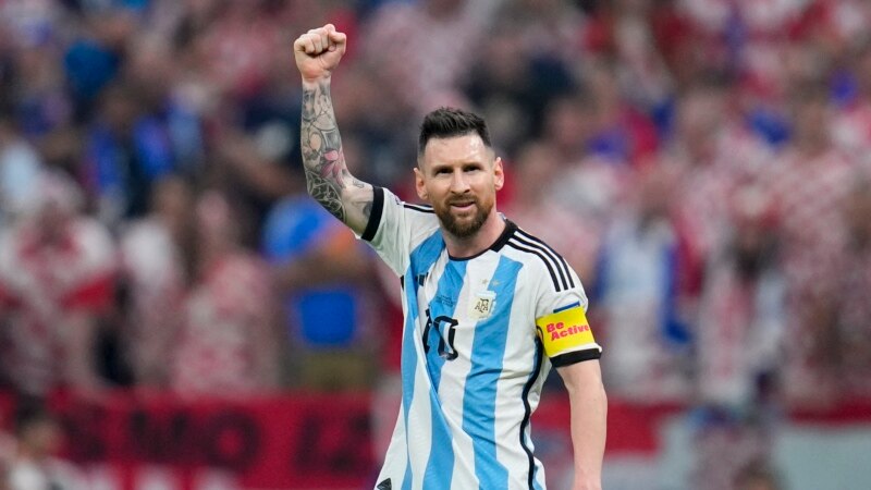 Аргентина бо шикаст додани Хорватия ба финали Ҷоми ҷаҳонии футбол роҳ ёфт