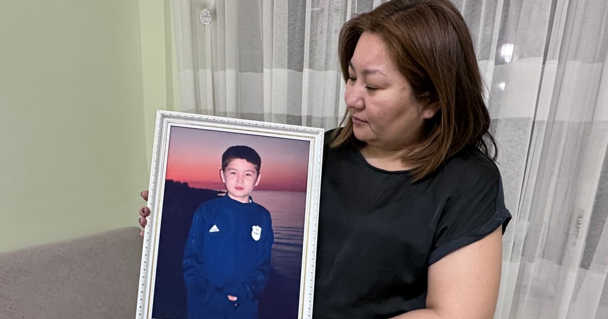 Ол камера орнатып, жыныстық қатынасқа түскенін видеоға түсіріп алған.