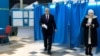 Ղազախստան - Գործող նախագահ Կասիմ-Ժոմարտ Տոկաևը քվեարկում է ընտրություններում, Աստանա, 20-ը նոյեմբերի, 2022թ.