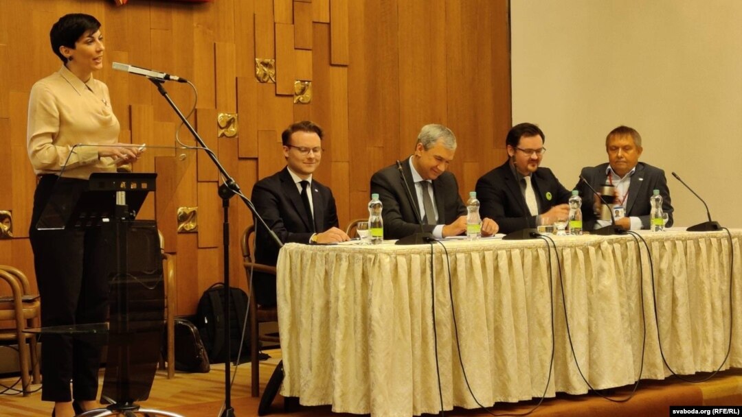 Дэбаты аб Беларусі ў чэскім парлямэнце, 9 сьнежня 2022 г. Выступае сьпікерка парлямэнту Маркета Пэкарава Адамава