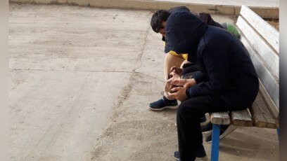 Qiz dosti bilan porno tolov Bokiralikni yoqotish uchun jinsiy pozitsiyalar