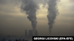 Илустративна фотографија - загаден воздух во Скопје. 