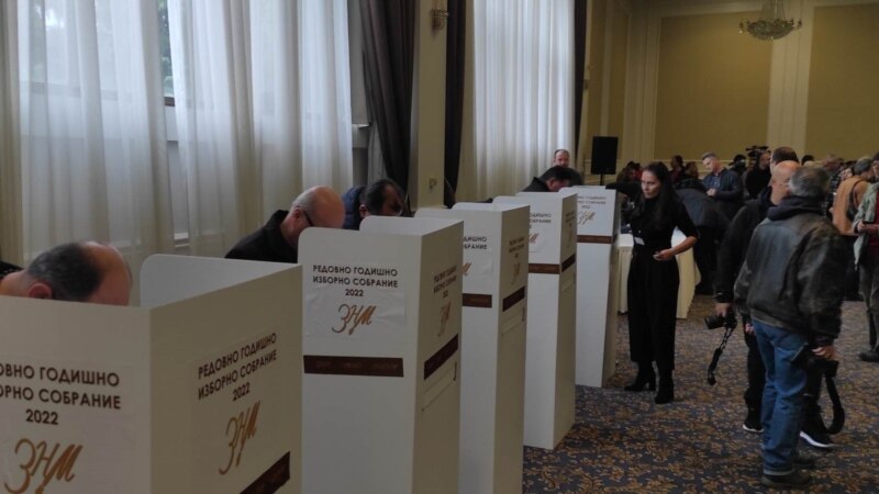 Чадиковски реизбран за претседател на ЗНМ
