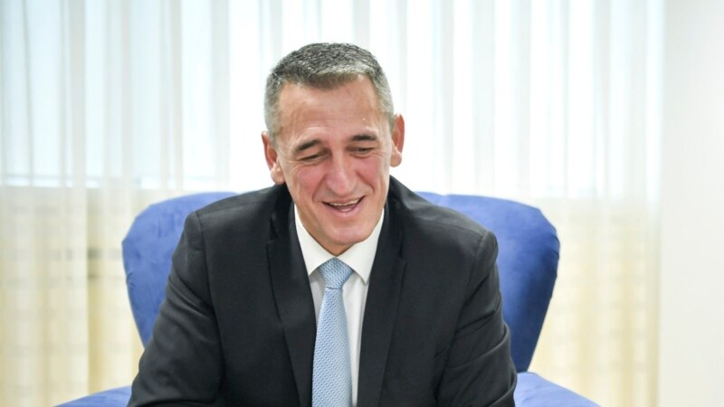 Ministar za povratak tvrdi da Srbe zastrašuju da ne uzmu pomoć Vlade Kosova