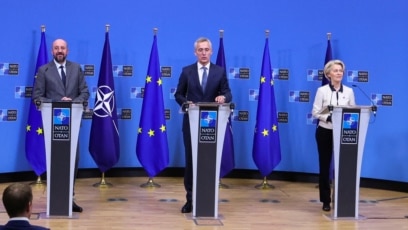 Генералният секретар на НАТО Йенс Столтенберг председателят на Европейския съвет