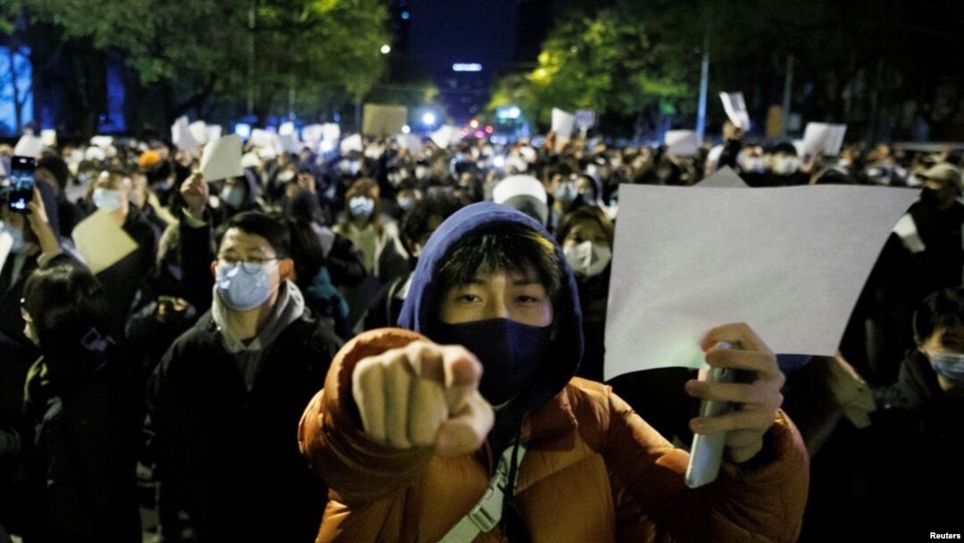 Протести против строгите мерки за ковид 19 во Пекинг, 27 ноември 2022 година