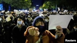Протести против строгите мерки за ковид 19 во Пекинг, 27 ноември 2022 година