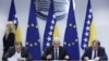 Milorad Dodik, Dragan Čović i Nermin Nikšić potpisuju dokument o koaliciji nakon izbora u BiH 2022. godine. 