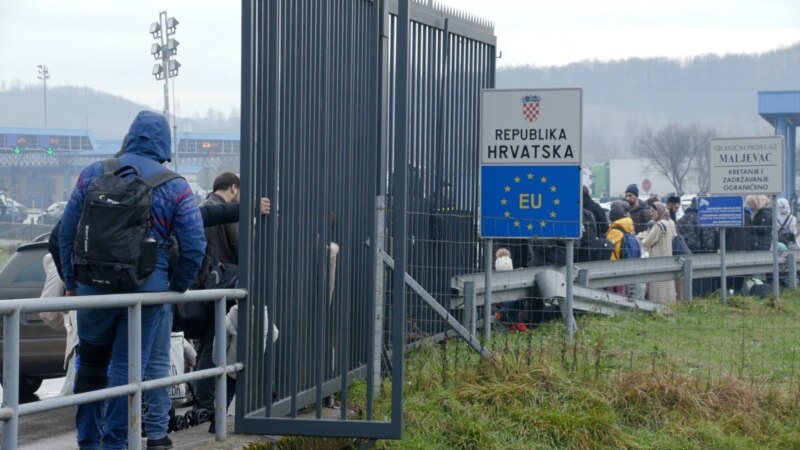 Беженцы из Чечни объявили голодовку в Хорватии из-за продления ареста